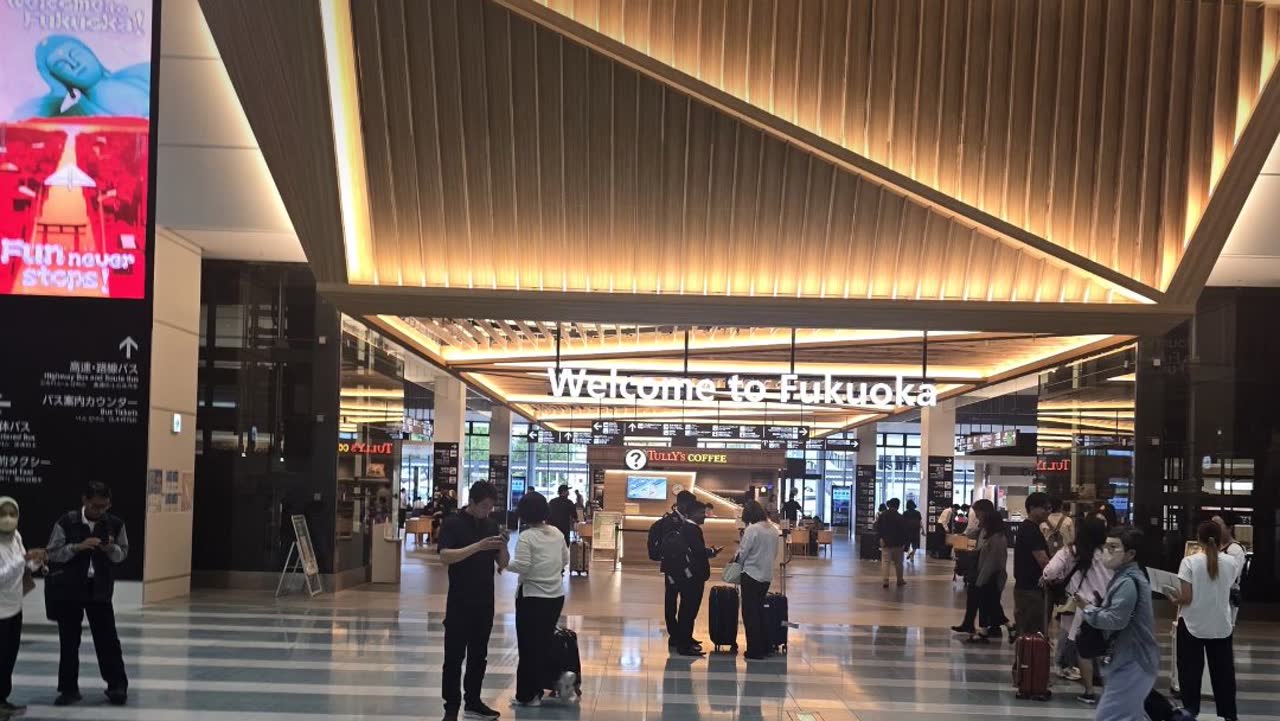 후쿠오카공항 국제선 도착 로비